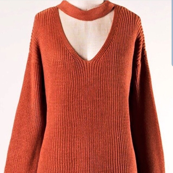 Miracle Sweaters - Rust Keyhole sweater